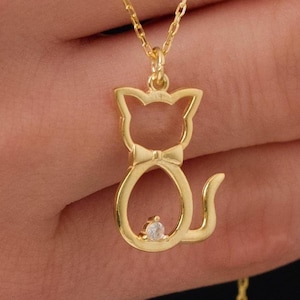 14k Gold Cat Necklace with Diamond , Cat Pendant Necklace , Minimalist Necklace , Kitten Pendant , Animal Lover&#39;s Gift , For Animal Lovers