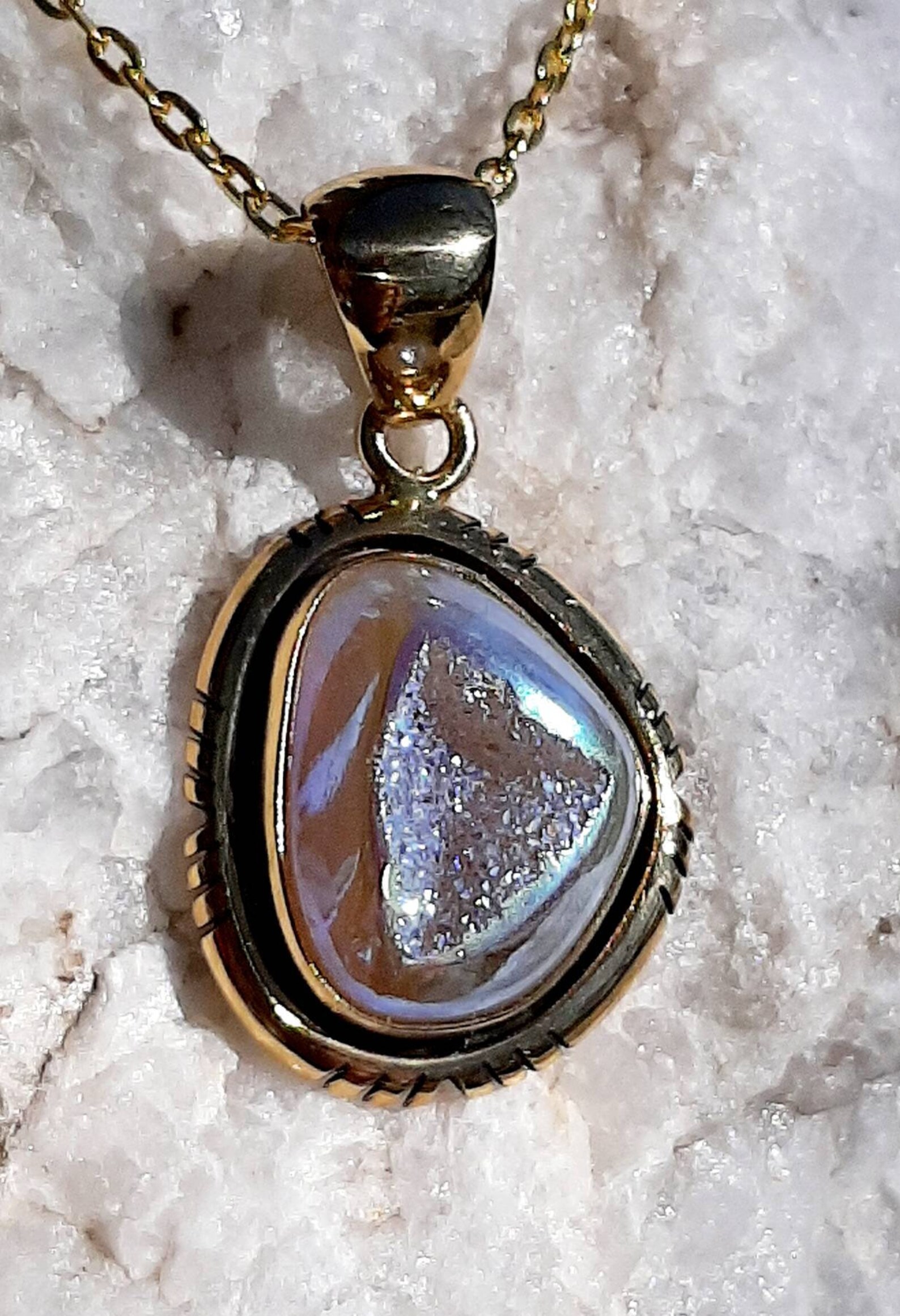 Druzy Necklace Druzy Gemstone Pendant Bright White Crystal Etsy UK