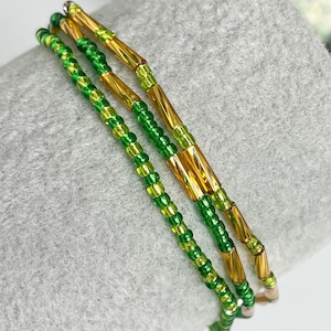 Green and gold beaded bracelet, stackable, Elasticated, Unique, Bridesmaid jewellery, Festival bracelet, boho gift for friend