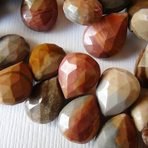 Desert Jasper faceted heart briolette- 8mm- 8 briolette