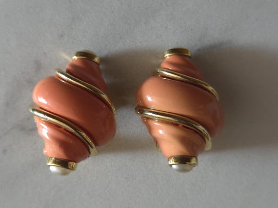 Kenneth Jay Lane KJL Coral Orange Conical Shell C… - image 4