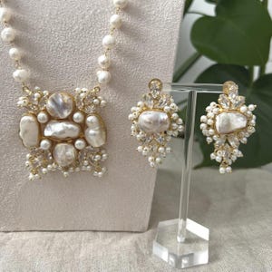 Pearl Mala Set Beads of Freshwater Pearls combined with Baroque Pearl & Swarovski - Ethnic Indian Jewellery Set - Item: 40