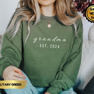 Grandma Est Date Sweatshirt: Gift for Grandmother