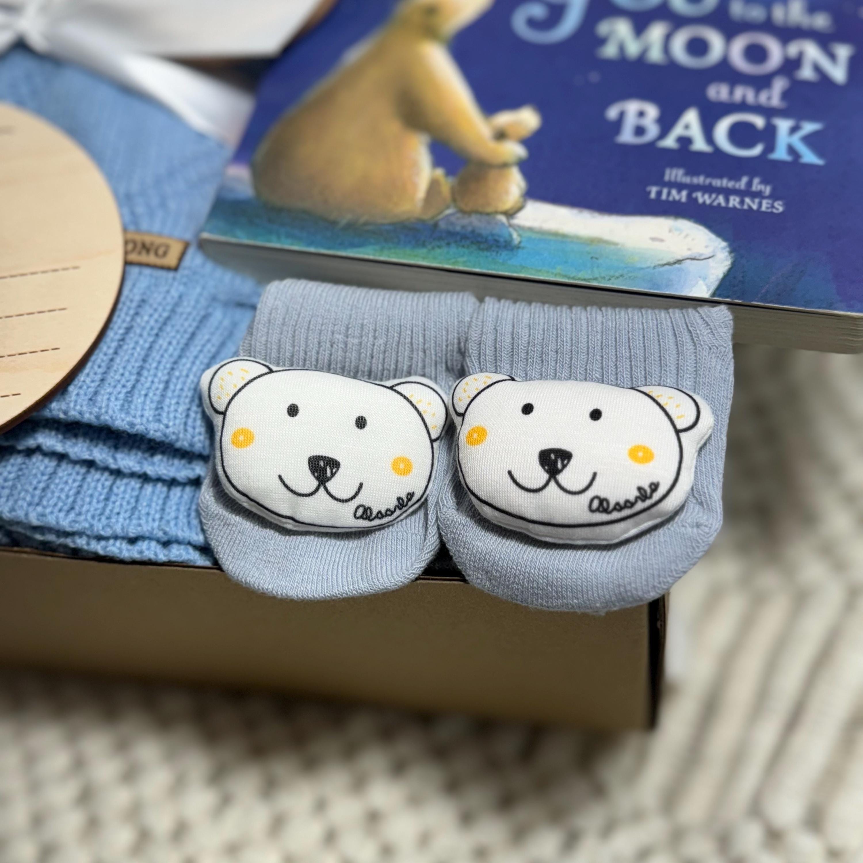 Newborn Baby Boy Gift Box Welcome Baby Boy Birth Set Bundle of Joy ...