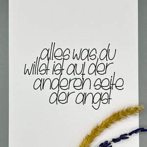 Motivationskarte I ‚Alles was du willst, ist auf der anderen Seite der Angst‘ I A6 Postkarte schwarz weiss l minimalistisch