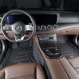 Custom Fitted Black and White Stitching Curved Striped Diamond Luxury Car Mats Full Set by Stiloso