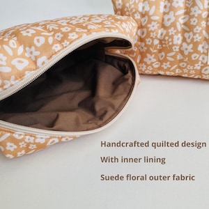 Quilted Floral makeup Bag- Toiletry travel organizer- Handmade gift for Her- Zipper wash bag- Cute floral makeup bag- Cosmetic organizer