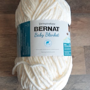 Bernat Baby Blanket Yarn Vanilla 100% Polyester 10.5 oz/300 g 220 yards Super Bulky 6