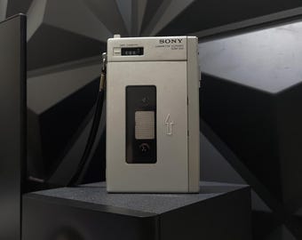 Sony TCM-IC100 JAPAN Walkman Cassette Player - WORKING??? - Etsy