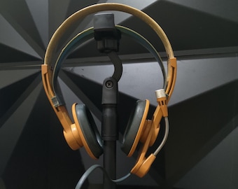 Sony Sports Walkman SRF-M50 FM Stereo Headset Headphone Receiver