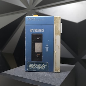 Sony Walkman Cassette Tape Player TPS-L2 First Generation Guardians of the Galaxy Starlord (8)