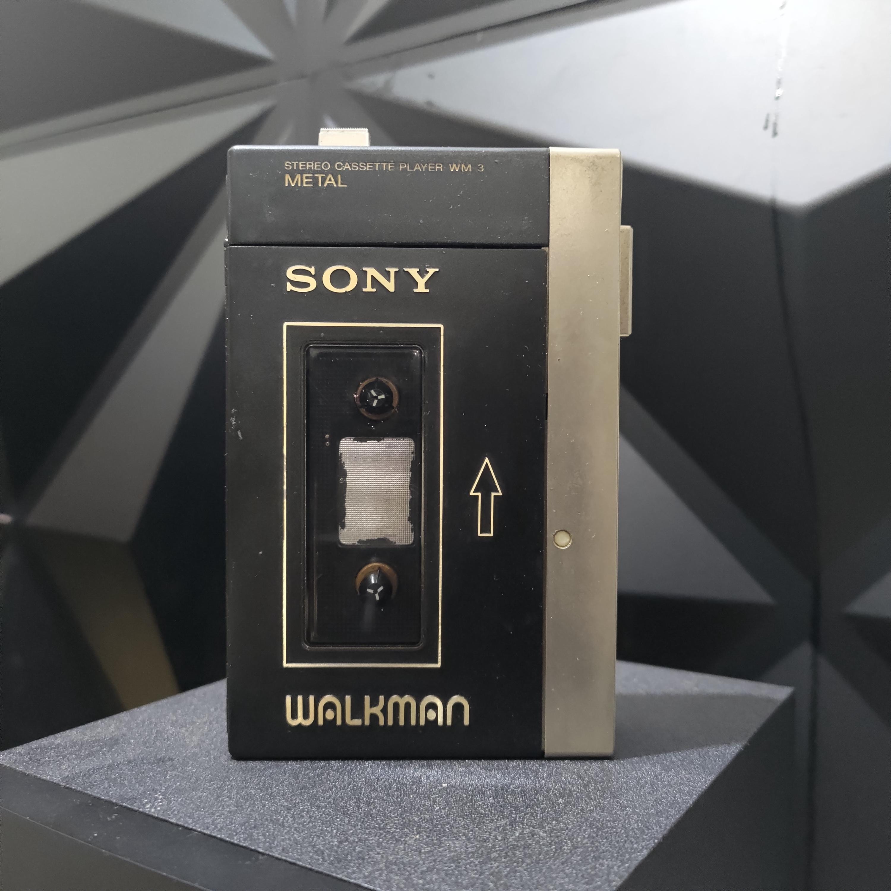 カセットテーププレーヤー：ソニー ウォークマン WM-3 (4) - Etsy 日本