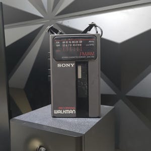 ソニー ウォークマン カセットテーププレーヤー WM-F46