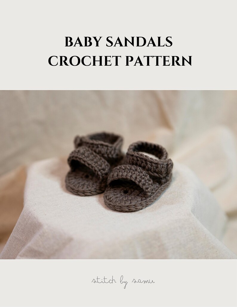 baby sandals for summer with a button crochet pattern