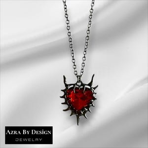 Thorn Heart Necklace,Devil Heart Necklace,Skeleton Necklace,Gothic Red Heart Necklace,Vampire Pendant,Punk Spiked Crystal Choker,Gothic