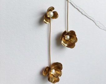Twyla: modern floral drop earring / with pearls accents