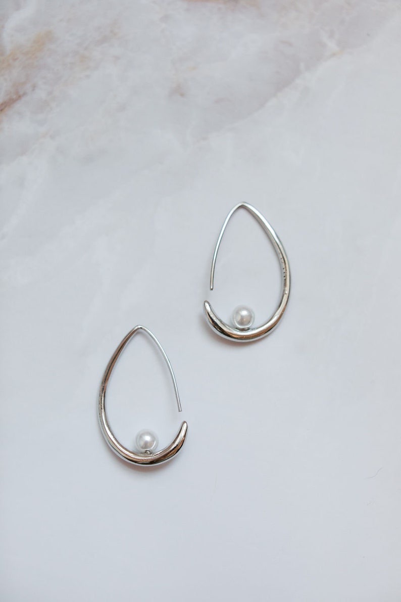 JORDYN earrings / pearl hoop earring / minimalist bridal earrings / Ships in 2 DAYS image 3