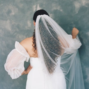 Jessica / Enlish Tulle Wedding Veil Delicate & Easy image 1