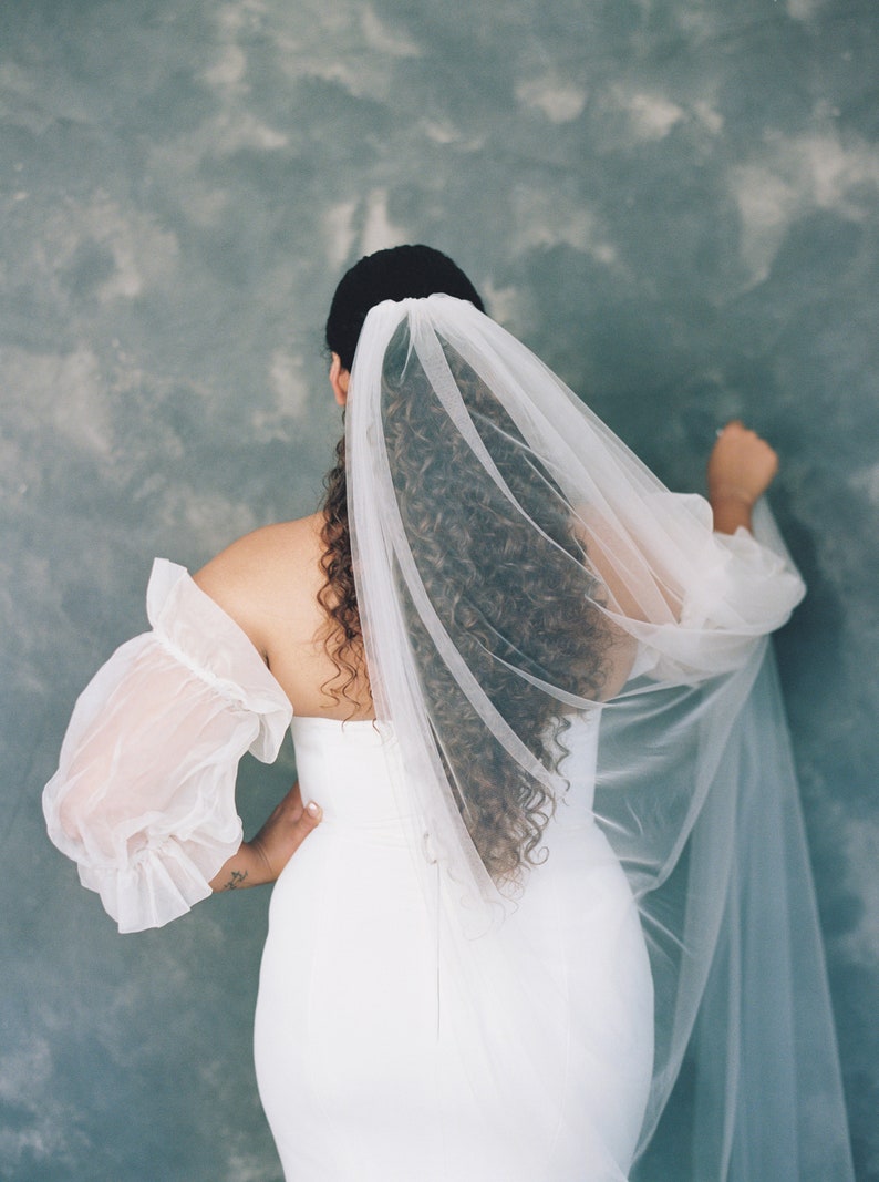 Jessica / Enlish Tulle Wedding Veil Delicate & Easy image 1