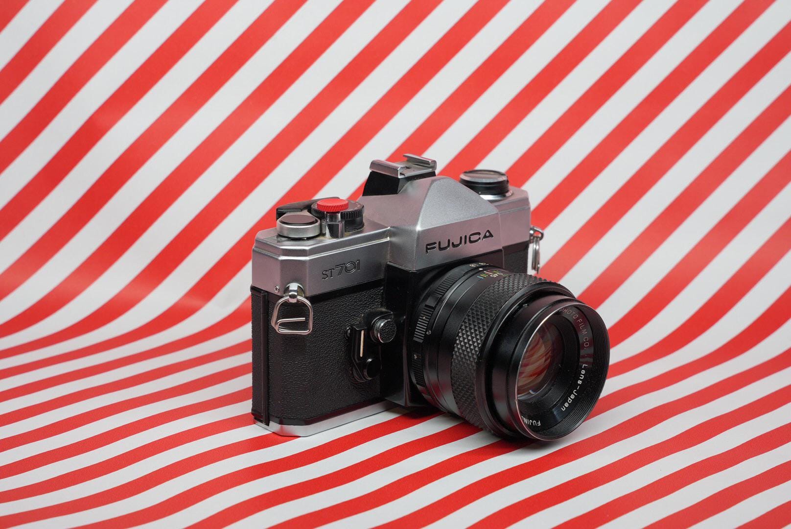 Fujica ST701 + FUJINON 55mm F1.8 + CASE - Etsy Canada