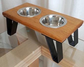Matningsstation, Kattmatare, Hundmatare, Husdjursmatningsstation, Hem och boende, Husdjur, Matningsstation för katter och små hundar, Kattmatare i ek, Unik