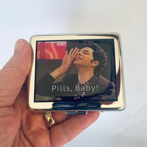 Pastillero divertido de 7 días con espejo de Pills Baby imagen 8