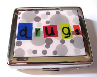Funny Retro 7 Day Pill Box with Mirror