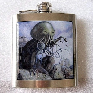Cthulhu Lovecraft Sci Fi  Stainless Steel Liquor Hip FLASK