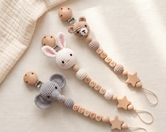 Porte-tétine personnalisé avec nom et animal au crochet, accessoire bébé personnalisé, souvenir de naissance fait main et cadeau de naissance.