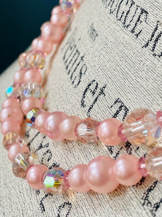 Vintage 2 strand pink faux pearls and faceted pin… - image 3