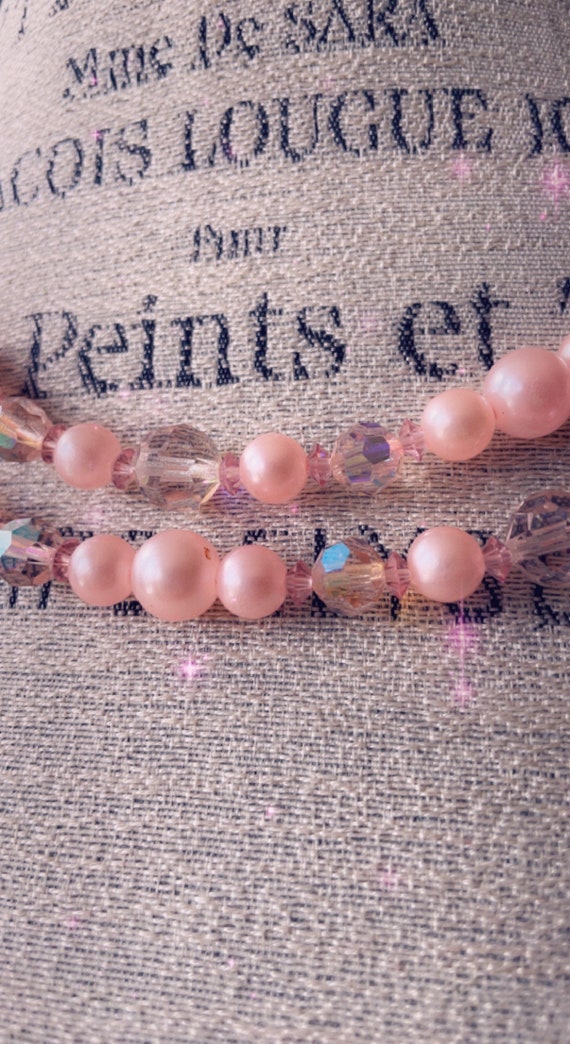 Vintage 2 strand pink faux pearls and faceted pin… - image 5