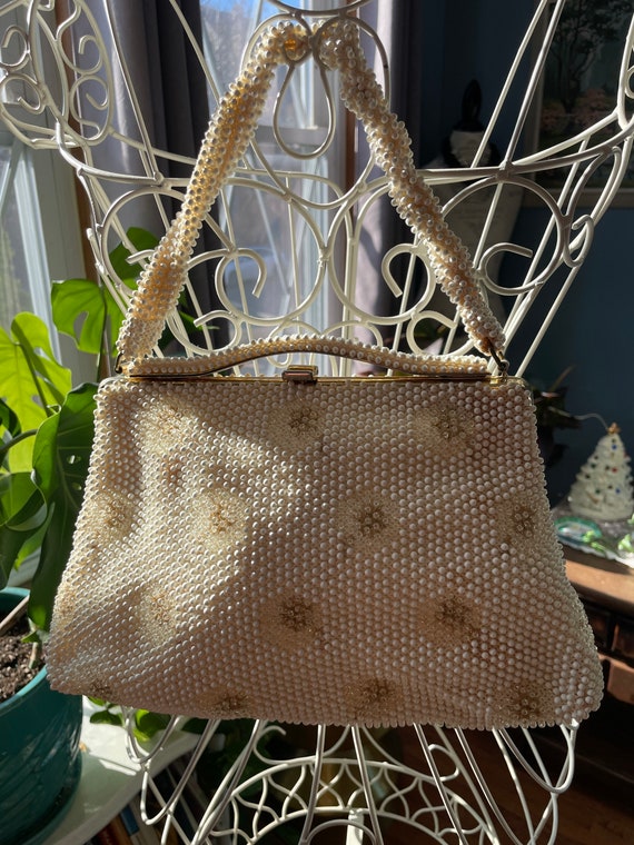 Vintage off white and gold Corde-Bead hand bag