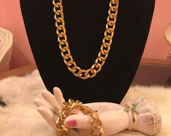 Vintage gold tone large chain link necklace and bracelet set