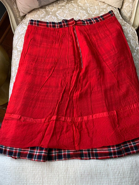 Vintage wool plaid skirt - image 6