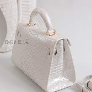 Sac à main en cuir de python de luxe blanc à poignée supérieure - Sac à main à bandoulière en peau de serpent exotique ivoire perle