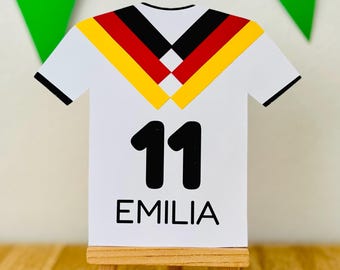 Invitación de fútbol - Colores de Alemania | Número y nombre personalizables | Invitación digital de cumpleaños infantil | Archivo personalizado hecho a medida