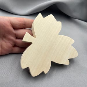 Hölzernes Traubenblatt unvollendet, Dekor Blätter Holzform, bereit zu bemalen, rustikales großes stehendes Denkblatt