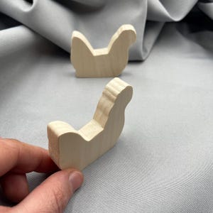Unfinished Wood Chicken, Ready to Paint, Farmhouse Hen Bird, Mini Animals Figurine, Coop Accessories, Chicken Gift for Kids Cutout