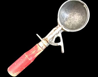 Vintage, 1930s, Red Wooden Handle, Ice Cream Scoop