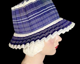 Vintage, 1960s, Child’s, Straw, Pleated, Foldable Bucket Hat, 20”