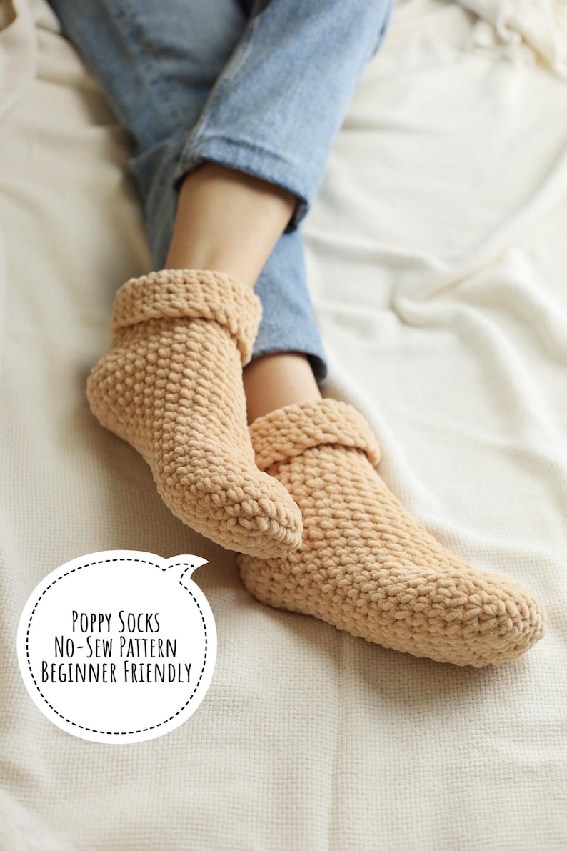 Kuschelige Socken - NOSEW Häkelanleitung Gemütliche Chenille Socken immagine 1