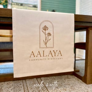 Aangepast logo geborduurd canvas tafelloper, display beursstand, beursstand, bedrijfsbranding, geborduurde tafelkleed