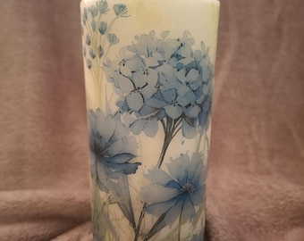 ピラーキャンドル ブルーアジサイデザイン：春の装飾、燃焼時間75時間