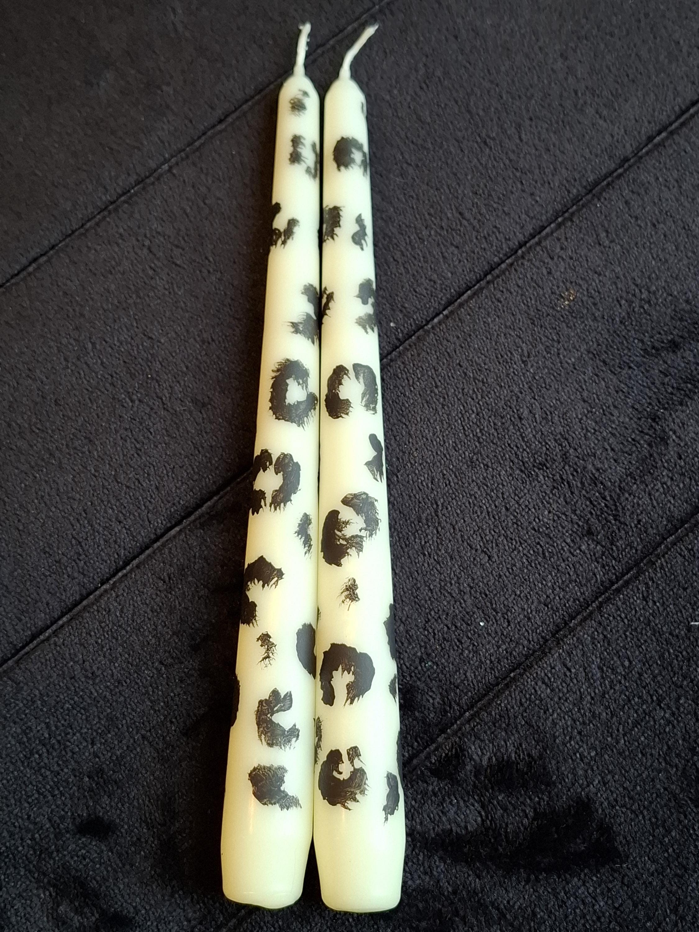 Set 4 Candele Coniche Bianche 20 Cm - Cera Di Qualità, Senza Gocce, 8 Ore Di Combustione - Per Matrimoni, Feste, Casa
