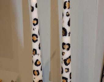 Handgeschilderde taps toelopende kaarsen met luipaardprint, zwart en goud woondecoratie