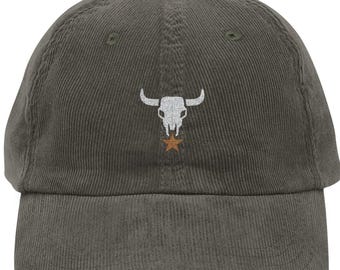 Gorra de pana bordada con calavera de vaca y estrella / Sombrero estilo western vintage / Regalo estilo campestre / Marrón granate