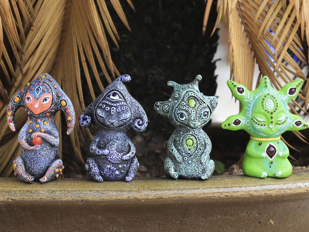 Fantasy Alien Resin Statue: Whimsical Garden Home Decor - Etsy