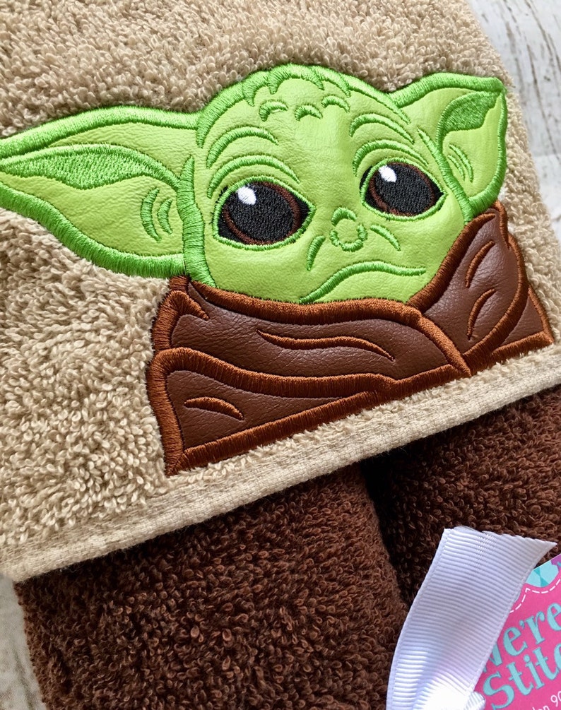Baby Yoda Hooded Towel Star Wars Towel Pool Towel Beach Etsy