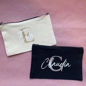 Personalisierte Kosmetiktasche mit Namen & Initial – Individuelles Geschenk für Freunde, Familie und Kollegen