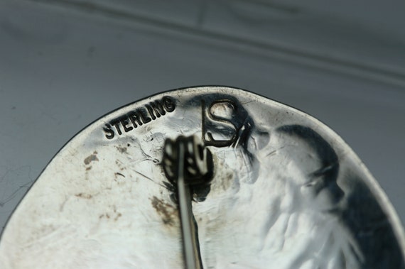 Vintage Sterling Concho Style Medallion Brooch- N… - image 4